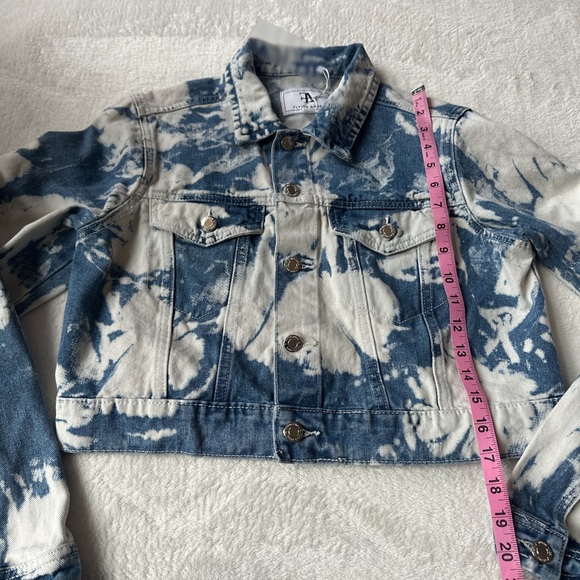 Flying Angel Acid Wash Denim Jacket - Picture 4 of 7